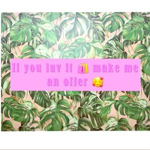 Check out my closet 😍🛍